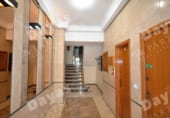 200m² locaux commerciaux pour vente à Torrevieja photo
