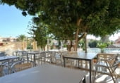Restaurante en venta con 460m² en Torrevieja foto