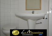 Oficina en venta con 55m² en Alicante, en la zona de Mercado foto
