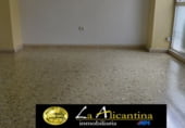 Oficina en venta con 55m² en Alicante, en la zona de Mercado foto