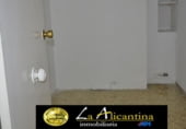 Oficina en venta con 55m² en Alicante, en la zona de Mercado foto