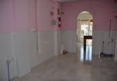 Local comercial en venta con 33m² en Petrer foto