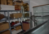 Local comercial en alquiler con 150m² en Elda foto