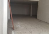 Local comercial en alquiler con 131m² en Elda foto