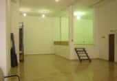 Local comercial en alquiler con 200m² en Elda foto