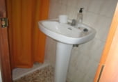 Local comercial en alquiler con 200m² en Elda foto