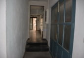 117m² commercial premises for sale in Elda photo