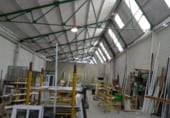 Nau
en lloguer
amb 800m² a Sevilla foto