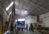 Nau
en lloguer
amb 800m² a Sevilla foto