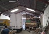 Nave en venta con 300m² en Sevilla foto