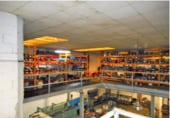 Nave en alquiler con 1300m² en Sevilla foto