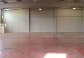 Nave en alquiler con 937m² en Sevilla foto