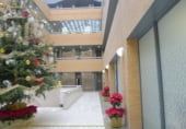Oficina en alquiler con 76m² en Sevilla, en la zona de Huerta de Santa Teresa foto