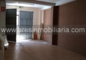 70m² commercial premises for rent in Écija photo
