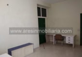 Oficinas en alquiler con 200m² en Écija foto