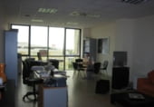 Oficina en venta con 75m² en Tomares foto
