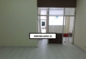 Local comercial en venta con 240m² en Lugones foto