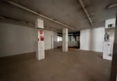 Local comercial en alquiler con 320m² en Oviedo, en la zona de Pumarín foto