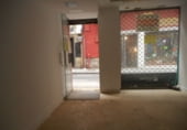 71m² commercial premises for sale in Valladolid, in the area of University photo