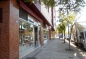 Local comercial en venta con 65m² en Valladolid, en la zona de Covaresa foto
