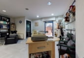 78m² salon de coiffure pour vente à Valladolid, dans le quartier de Parquesol photo