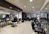 78m² salon de coiffure pour vente à Valladolid, dans le quartier de Parquesol photo