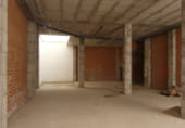 Local comercial en alquiler con 200m² en Almendralejo foto