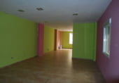 Local comercial en venta con 100m² en Almendralejo foto