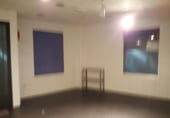 Local comercial en alquiler con 100m² en Jaén foto
