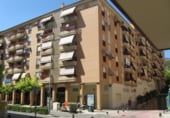 415m² commercial premises for sale in Jaén photo
