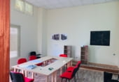 415m² commercial premises for sale in Jaén photo