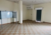 415m² commercial premises for sale in Jaén photo