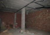 251m² commercial premises for sale in Jaén photo