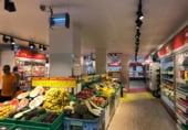 900m² commercial premises for sale in Jaén photo