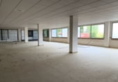 1324m² commercial premises for rent in Jaén photo