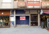 Local comercial en alquiler con 108m² en Boiro foto