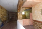 Local comercial en alquiler con 108m² en Boiro foto