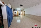 Local comercial en venta con 159m² en Vinaroz foto