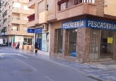Local comercial en alquiler con 82m² en Lorca foto
