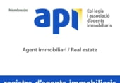 Local comercial en venta con 129m² en Tarrasa foto
