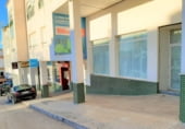 Local comercial en venta con 174m² en Cazorla foto