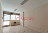 Local comercial
en venda
amb 90m² a Valdepeñas foto