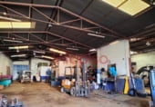 Nave Industrial en venta con 500m² en Valdepeñas foto
