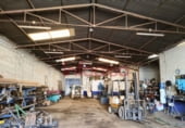 Nave Industrial en venta con 500m² en Valdepeñas foto