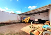 114m² warehouse industrial for sale in Valdepeñas photo