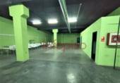 Local comercial en alquiler con 735m² en Valdepeñas foto