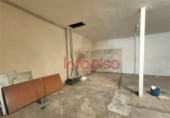 Local comercial en venta con 135m² en Valdepeñas foto