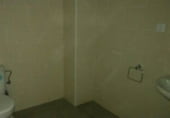 Local comercial en venta con 128m² en el Vendrell foto