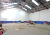 Nau Industrial
en venda, lloguer
amb 640m² a Valdepeñas foto