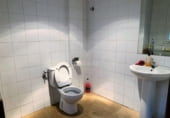 Local comercial en alquiler con 274m² en Sant Boi de Llobregat foto